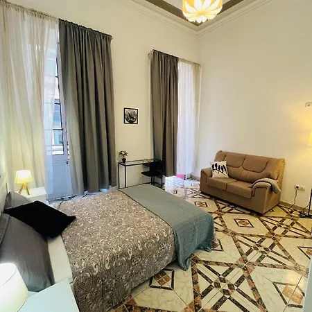 Isor Triana * لاس بالماس دي غران كاناريا